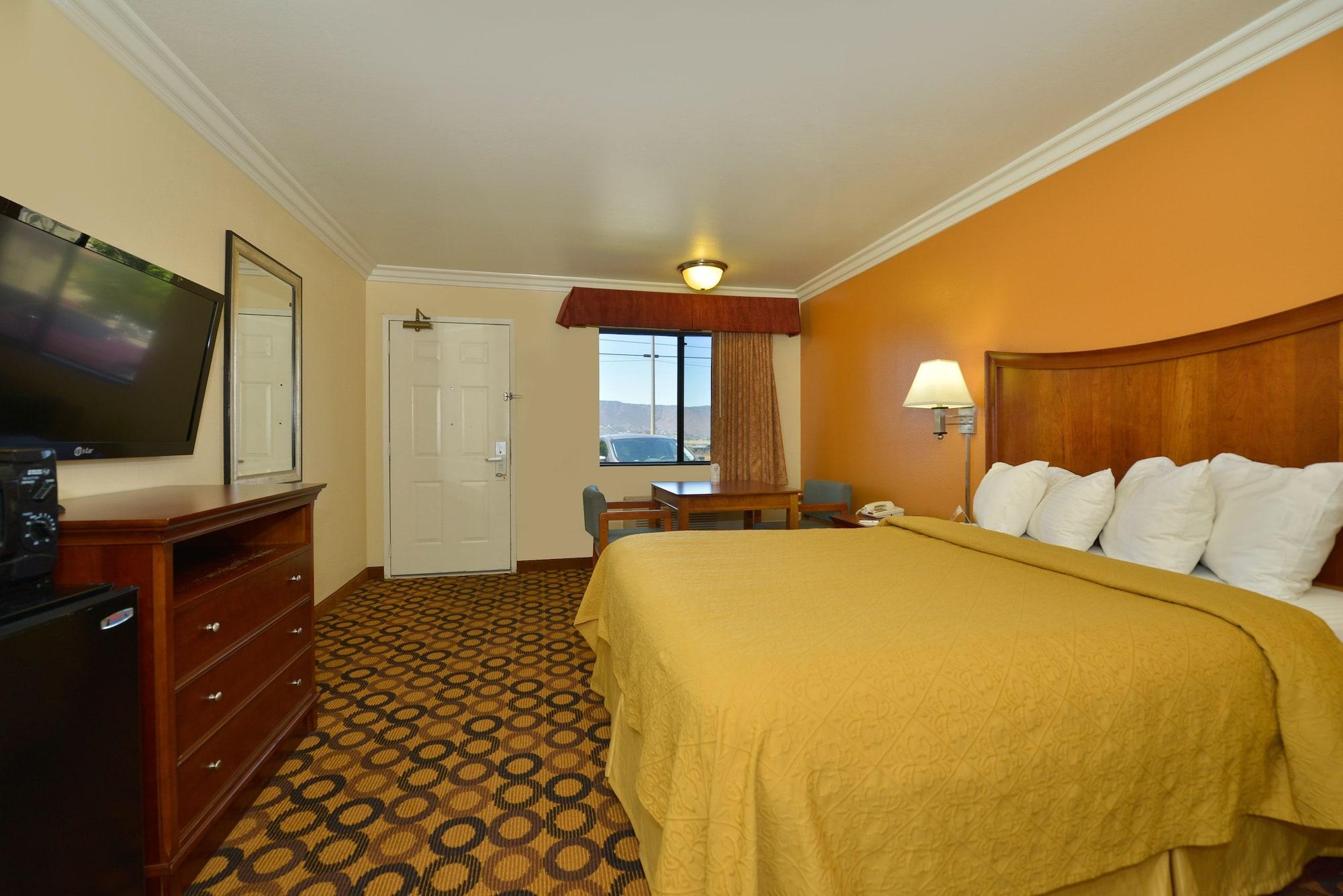 Quality Inn Lake Elsinore I-15 Exterior foto